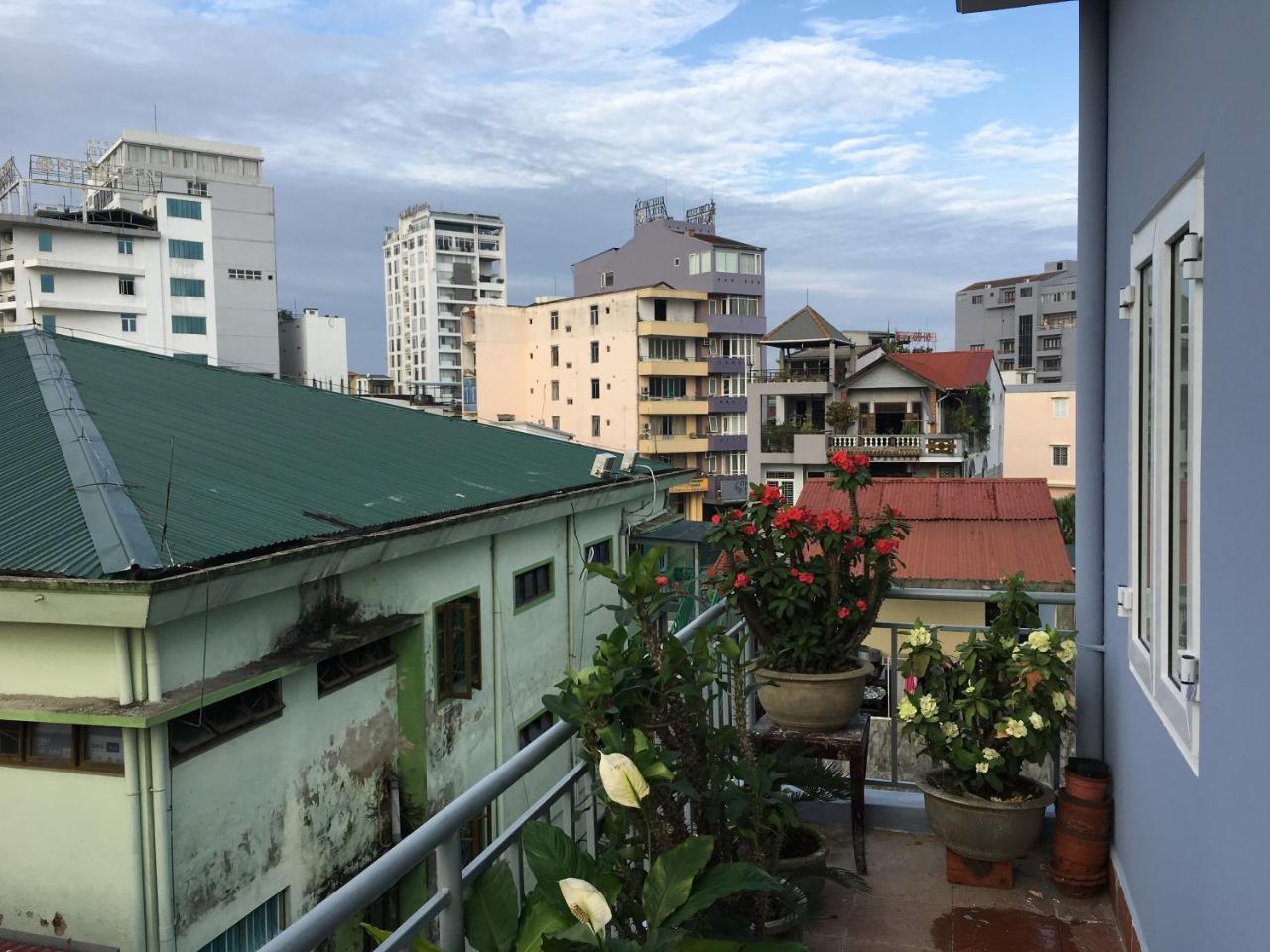 Maily Hostel Hue Exterior photo